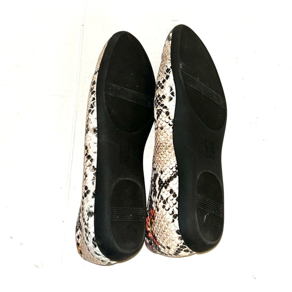 Naturalizer Shoes Vivienne Ballet Flats Womens Size 9M Snake Skin Print Slip On - Picture 6 of 11